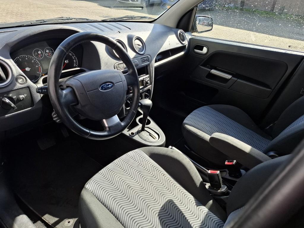 Ford Fusion 1.6-16V Futura 5Drs Automaat Airco ✅, 1596 cc, 101 pk, Gebruikt, Metallic lak