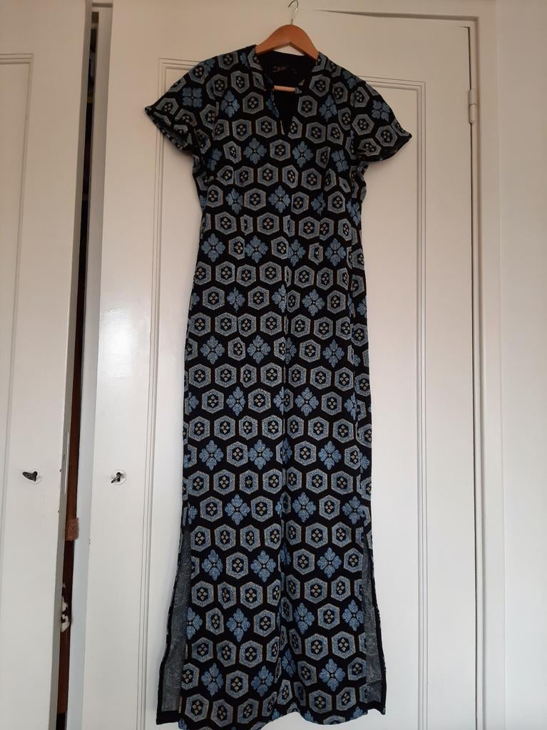 Wauw! King Louie maxi dress chinese M 38 40 glitter nieuw, Kleding | Dames, Jurken, Maat 38/40 (M), Blauw, Nieuw, Ophalen of Verzenden