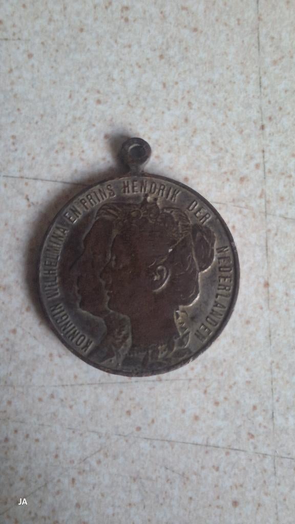 geboortepenning juliana 30-4-1908, Postzegels en Munten, Penningen en Medailles, Ophalen of Verzenden, Overige materialen, Nederland