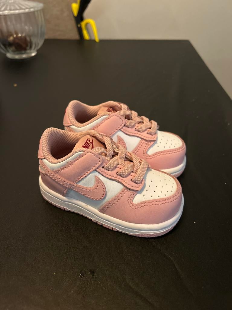 Ongedragen Nike babyschoenen maat 19,5, Ophalen of Verzenden, Nieuw, Meisje, Schoentjes