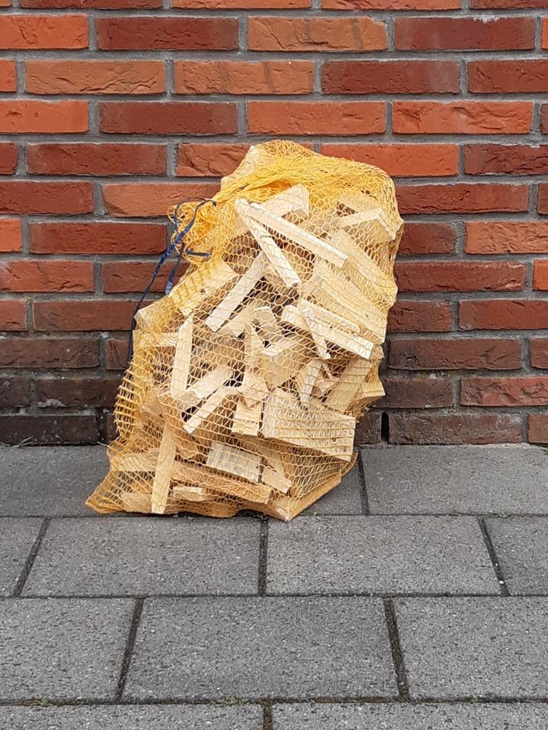 Brandhoutjes voor openhaard, vuurkorf of BBQ, Minder dan 3 m³, Ophalen, Overige houtsoorten, Blokken