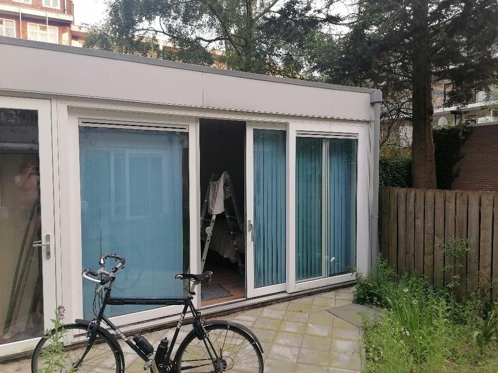 Vrijstaande kamer + badkamer te huur, Minder dan 20 m², Amsterdam