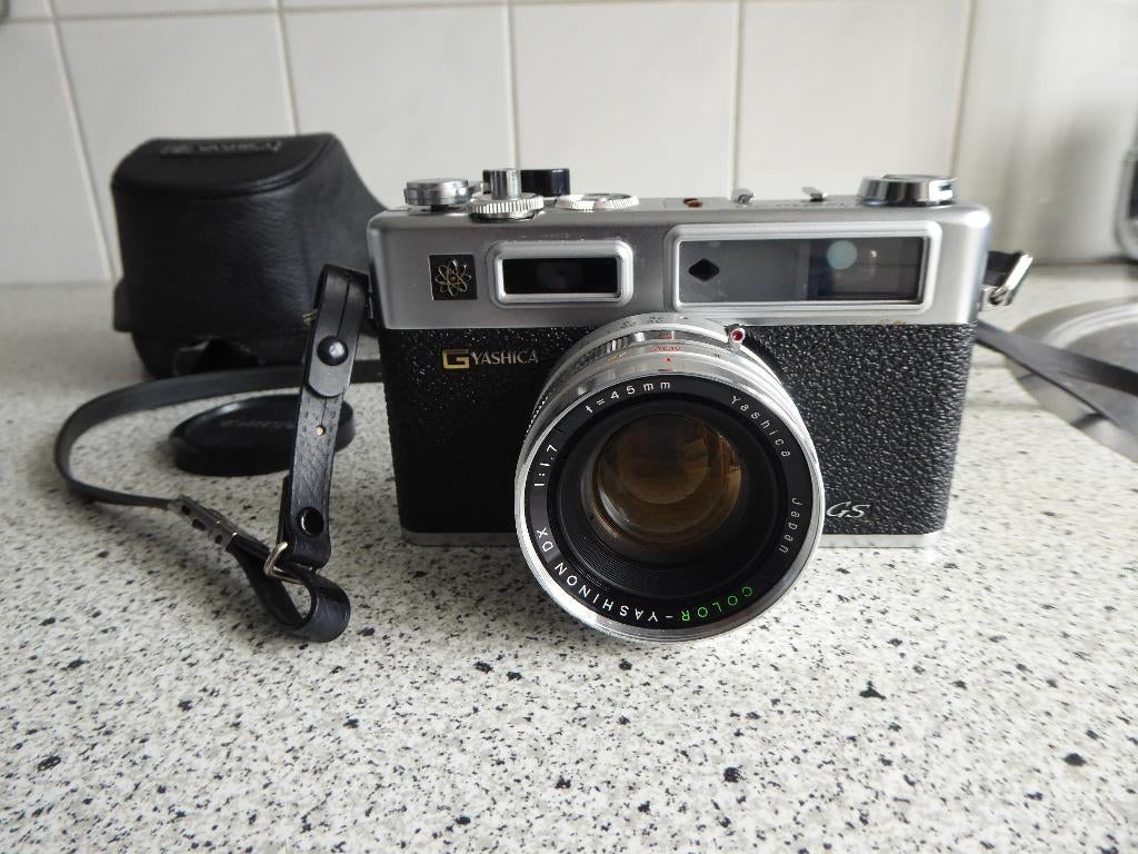 Yashica Electro 35 fototoestel met tas, Audio, Tv en Foto, Fotocamera's Analoog, Ophalen, Gebruikt, Compact, Overige Merken