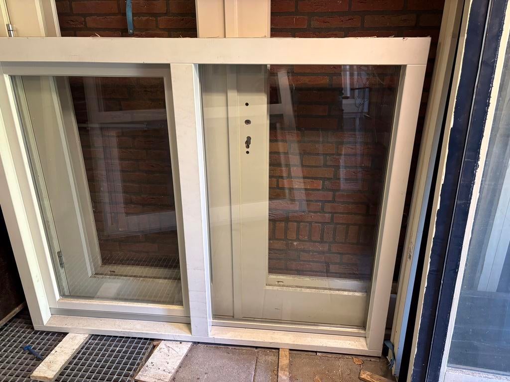 Draaikiep kozijn 179 b 145 h, Doe-het-zelf en Verbouw, Kozijnen en Schuifpuien, Ophalen of Verzenden, Zo goed als nieuw