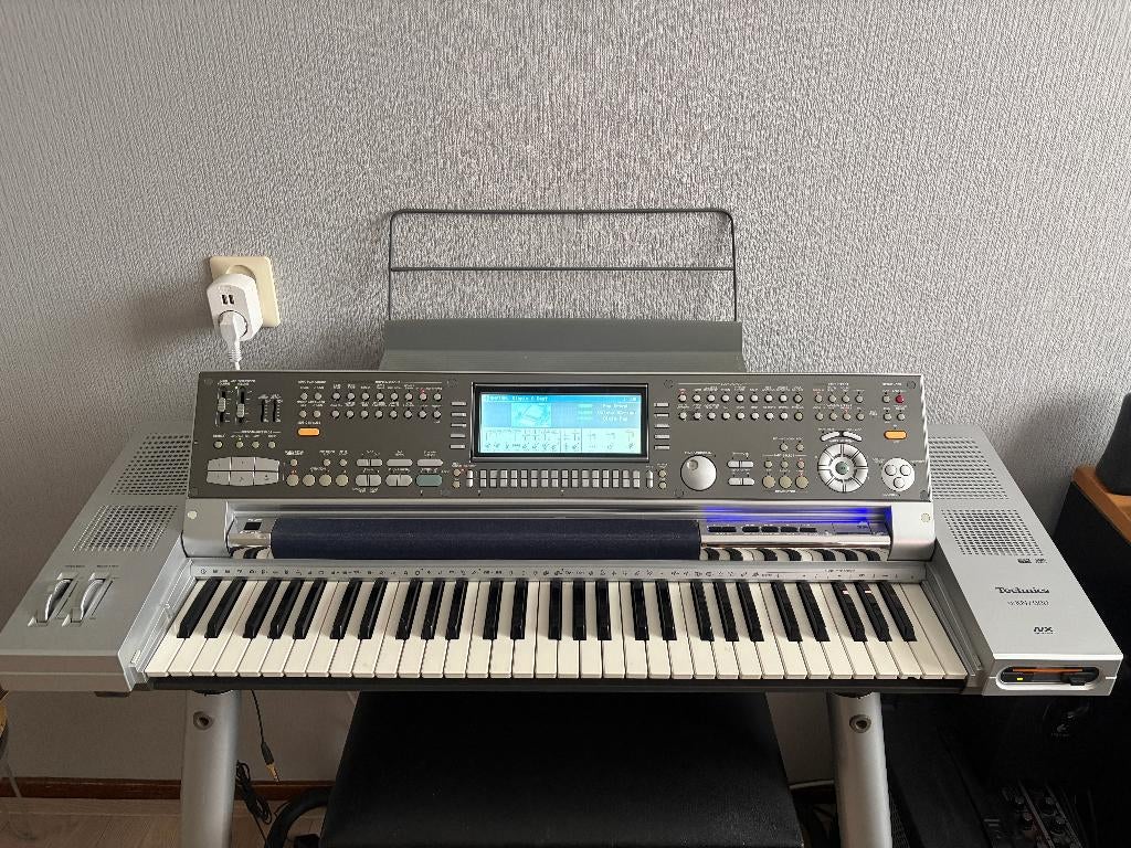 Technics KN7000 Keyboard, Muziek en Instrumenten, Keyboards, Ophalen, Midi-aansluiting, Technics, 61 toetsen