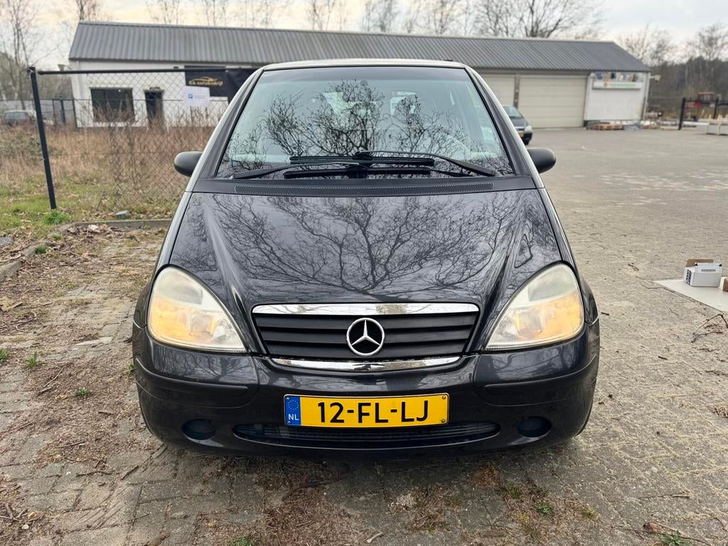 Mercedes-Benz A-Klasse 1.6 A160 Classic 2000 Grijs, Voorwielaandrijving, 40 €/maand, 4 cilinders, 400 kg