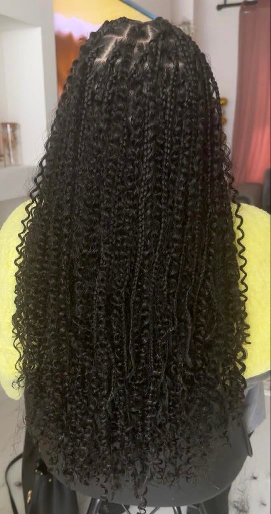 Haar invlechten, Diensten en Vakmensen, Kappers en Thuiskappers, Bruidskapsels, Dreadlocks of Vlechten, Hairextensions, Knippen