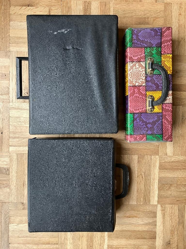 Diverse cassettebandjes koffers, Ophalen of Verzenden