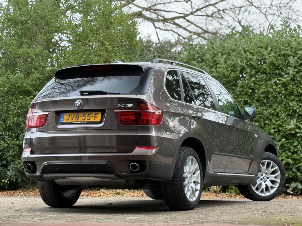 BMW X5 xDrive35i High Executive, Auto's, Automaat, Gebruikt, Bruin, Bedrijf
