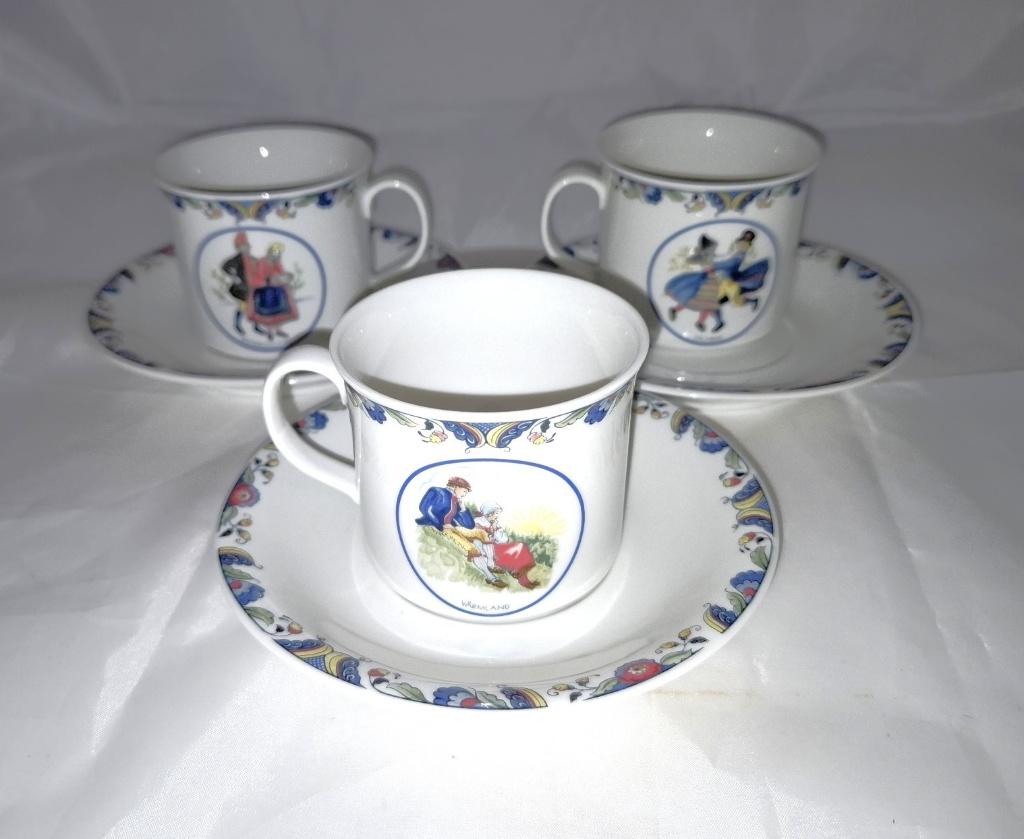 Rörstrand Sverige Svenska Landskapsdräkter 3 kop en schotels, Ophalen of Verzenden