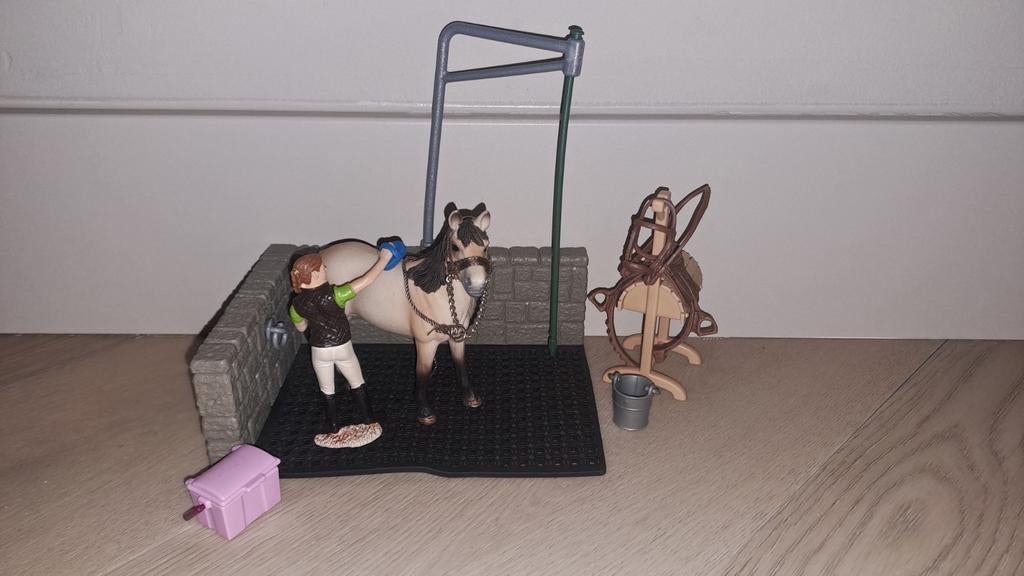 Wasplaats schleich, Verzamelen, Dierenverzamelingen, Ophalen of Verzenden, Zo goed als nieuw, Paard, Beeldje of Figuurtje