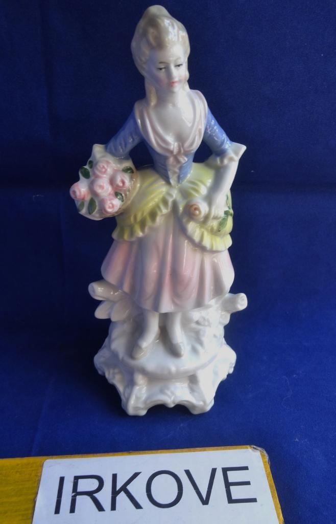 DAME MET ROZEN * Mooi Beeldje *, Verzamelen, Beelden en Beeldjes, Verzenden, Zo goed als nieuw, Mens