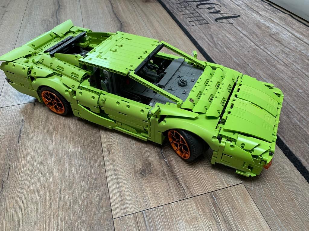 Lepin GoBricks Jaguar XJ220. MOC, Ophalen of Verzenden, Zo goed als nieuw
