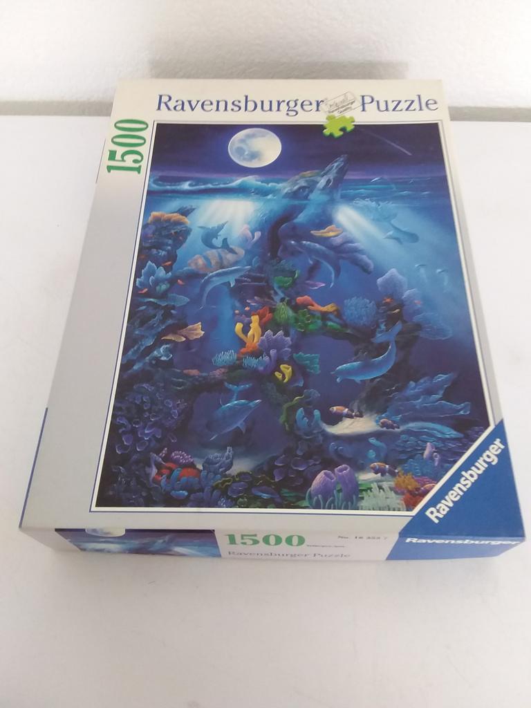 Ravensburger puzzel versteende dolfijn 1500 stuks, Ophalen of Verzenden, 500 t/m 1500 stukjes, Gebruikt, Legpuzzel