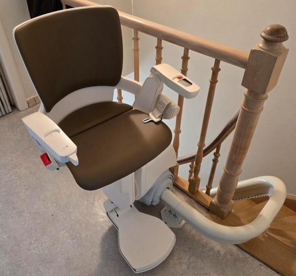 Traplift incl installatie, Diversen, Trapliften, Ophalen of Verzenden, Zo goed als nieuw