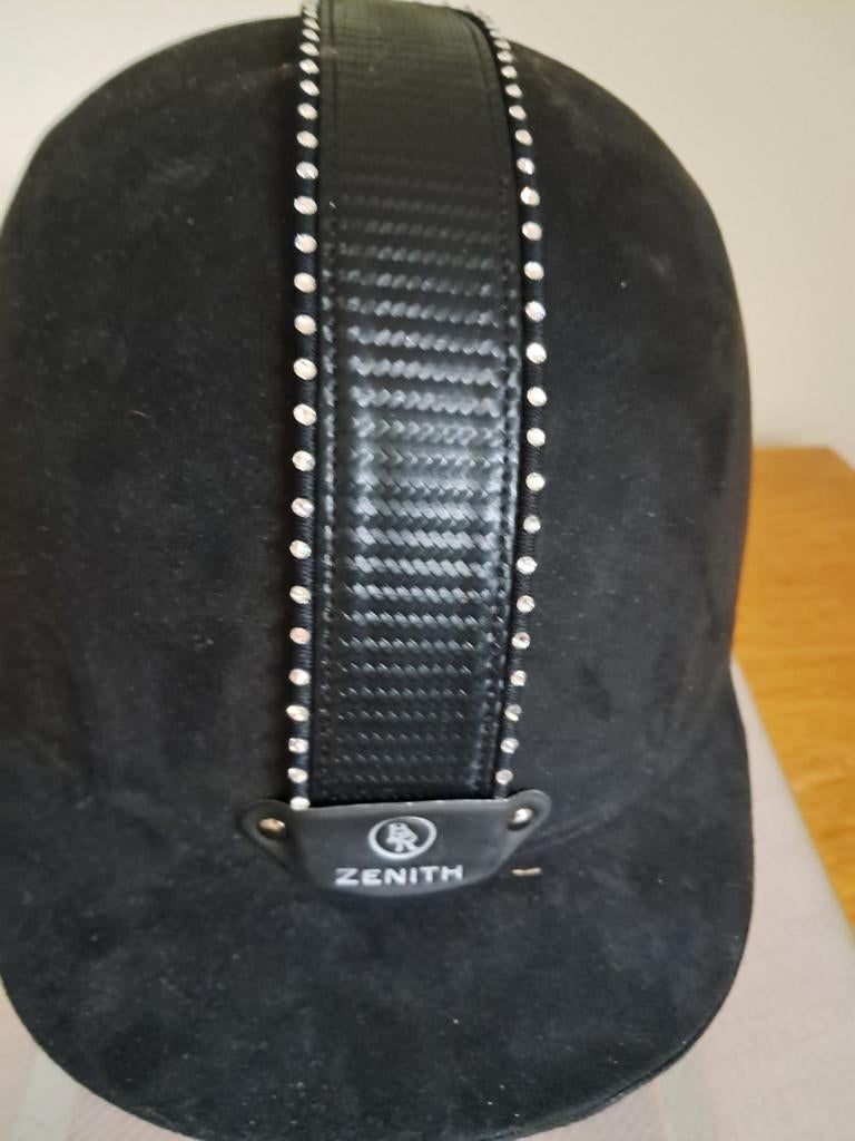 Paardrijcap, Ophalen, Zo goed als nieuw, Dressuur, Cap