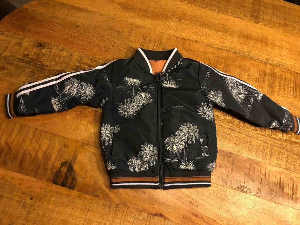 Jasje 2 kanten draagbaar maat 86, Ophalen of Verzenden, Zo goed als nieuw, Jongetje, Jasje