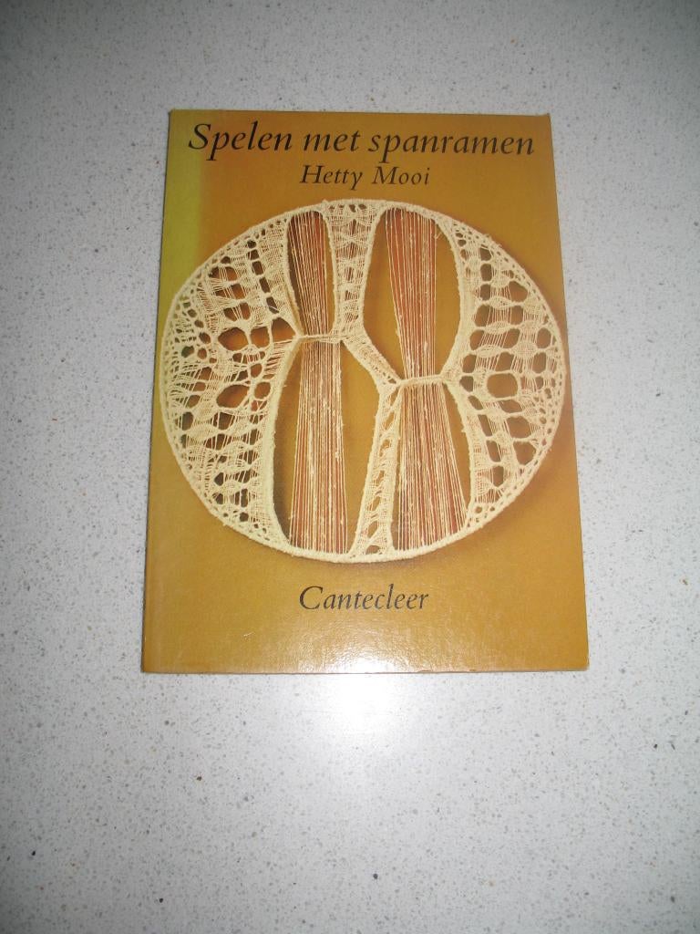 Spelen met Spanramen Hetty Mooi *, Ophalen of Verzenden, Zo goed als nieuw, Overige onderwerpen