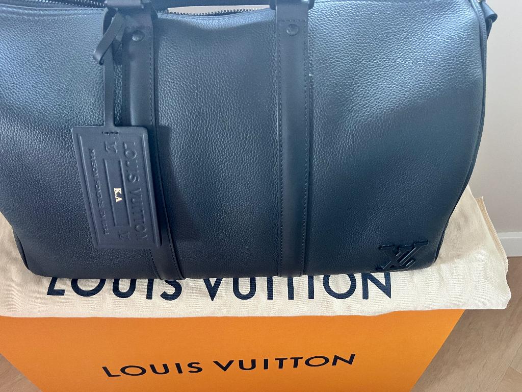 Louis Vuitton (reis)tas, Sieraden, Tassen en Uiterlijk, Tassen | Schoudertassen, Ophalen of Verzenden, Nieuw, Zwart, Leer