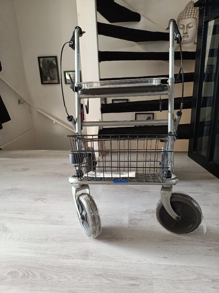 Rolator, Ophalen, Zo goed als nieuw