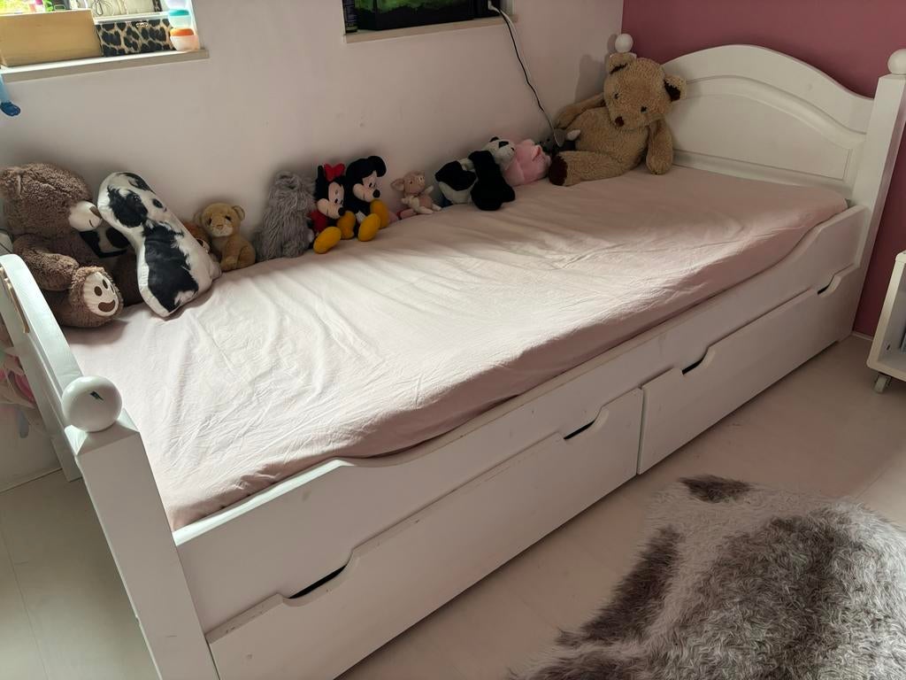 Houten meisjes bed 100x200, Ophalen, 85 tot 100 cm, Zo goed als nieuw, Lattenbodem