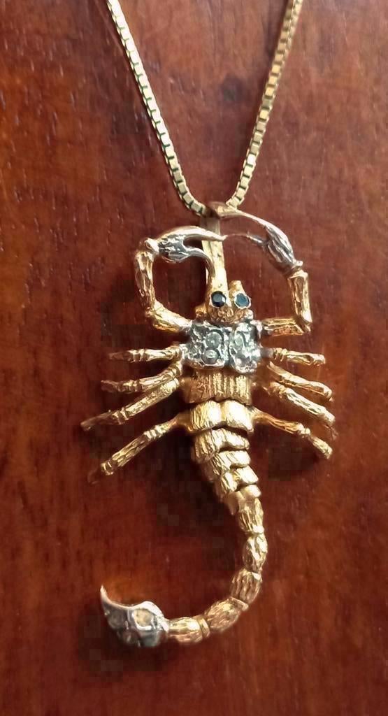 Zeldzame Schorpioen hanger goud 18 karaat ,750 goud, gold, Ophalen of Verzenden, Met edelsteen, Goud, Goud