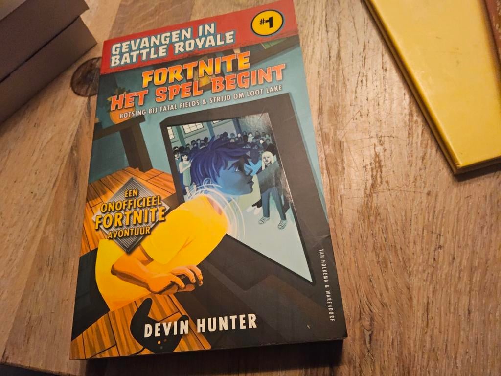Fortnite: Het Spel Begint #1 - Devin Hunter, Fictie algemeen, Ophalen of Verzenden, Zo goed als nieuw, Devin Hunter