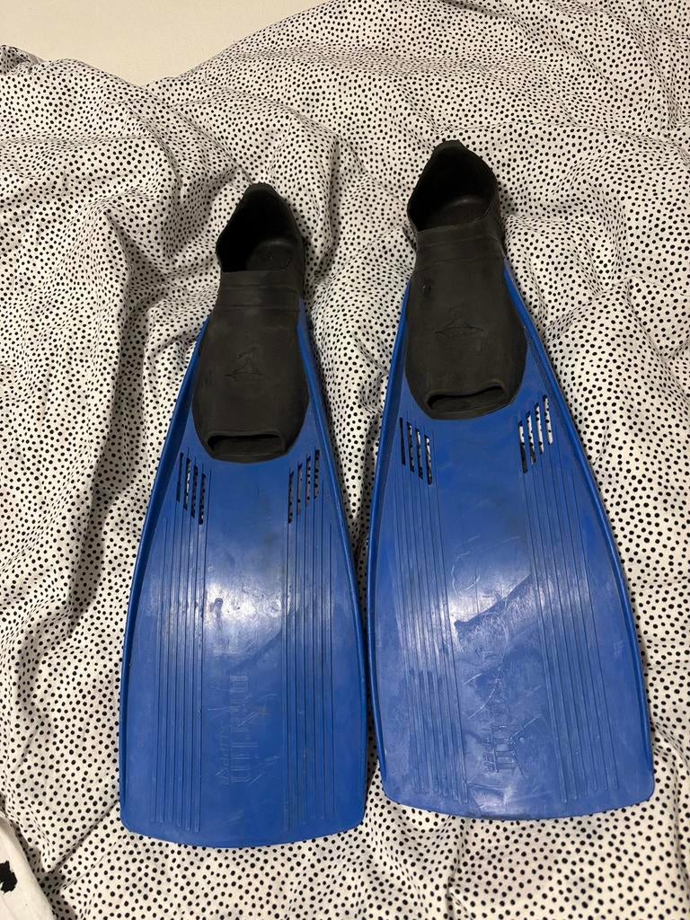 Gratis af te halen. Zwemflippers/vinnen maat 35-36, Watersport en Boten, Ophalen, Zo goed als nieuw, Snorkelvinnen