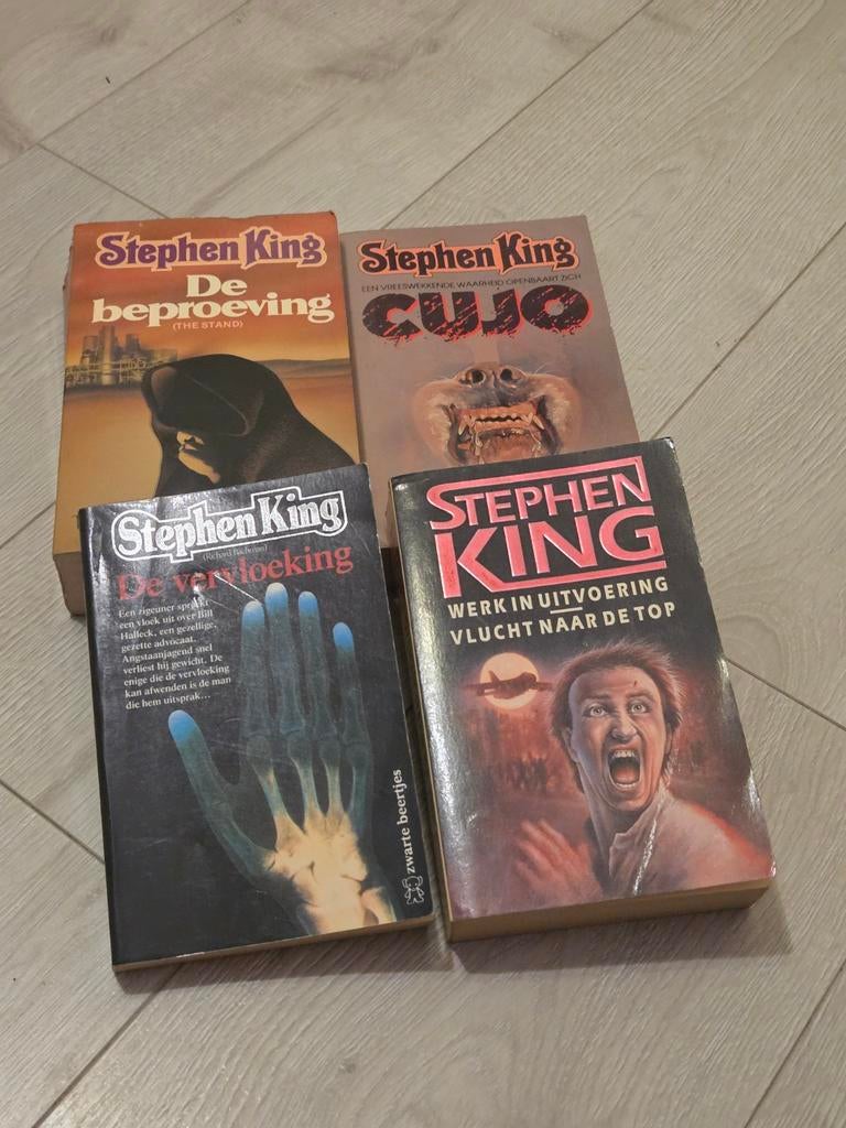 4x Stephen King boeken - Nederlands - Vintage pockets, Ophalen of Verzenden, Gelezen, Stephen King, Nederland