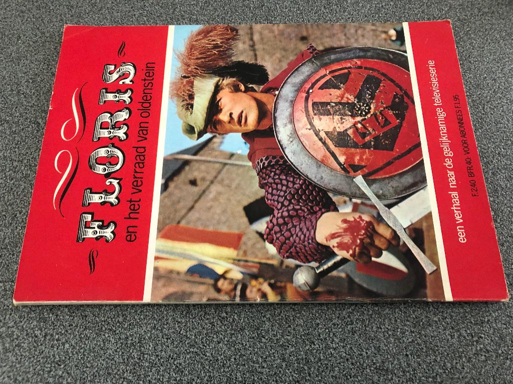 Floris en het verraad van Oldenstein - Televisieserie Boek, Ophalen of Verzenden, Zo goed als nieuw, Nederland