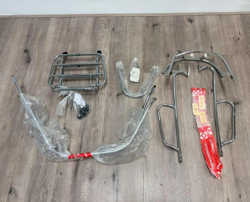 AGM VX50 / BTC RIVA beugelset chrome / chroom, Ophalen of Verzenden, Agm, Info@agm.co, China