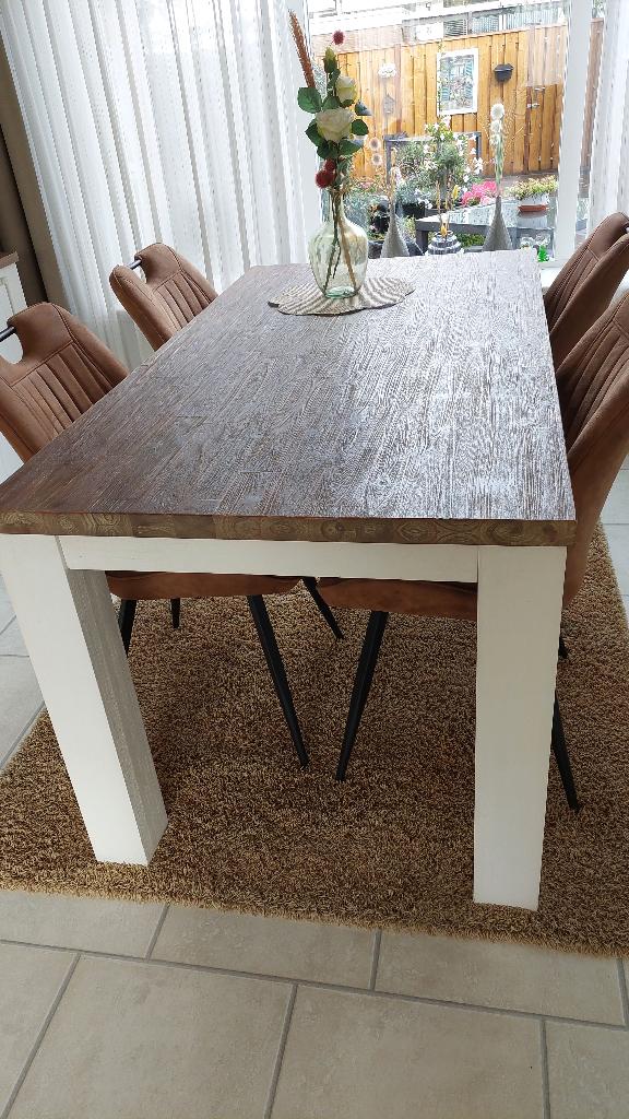 Eettafel donkerbruin met witte poten, Huis en Inrichting, Tafels | Eettafels, Ophalen, 50 tot 100 cm, Zo goed als nieuw, 150 tot 200 cm