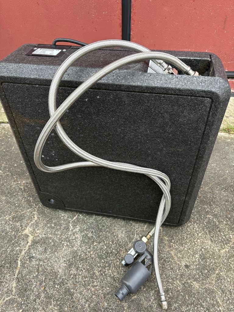 Inventum Modesto Q10 warmwater boiler 10 liter, Doe-het-zelf en Verbouw, Geisers en Boilers, Gebruikt, Minder dan 20 liter, Onbekend