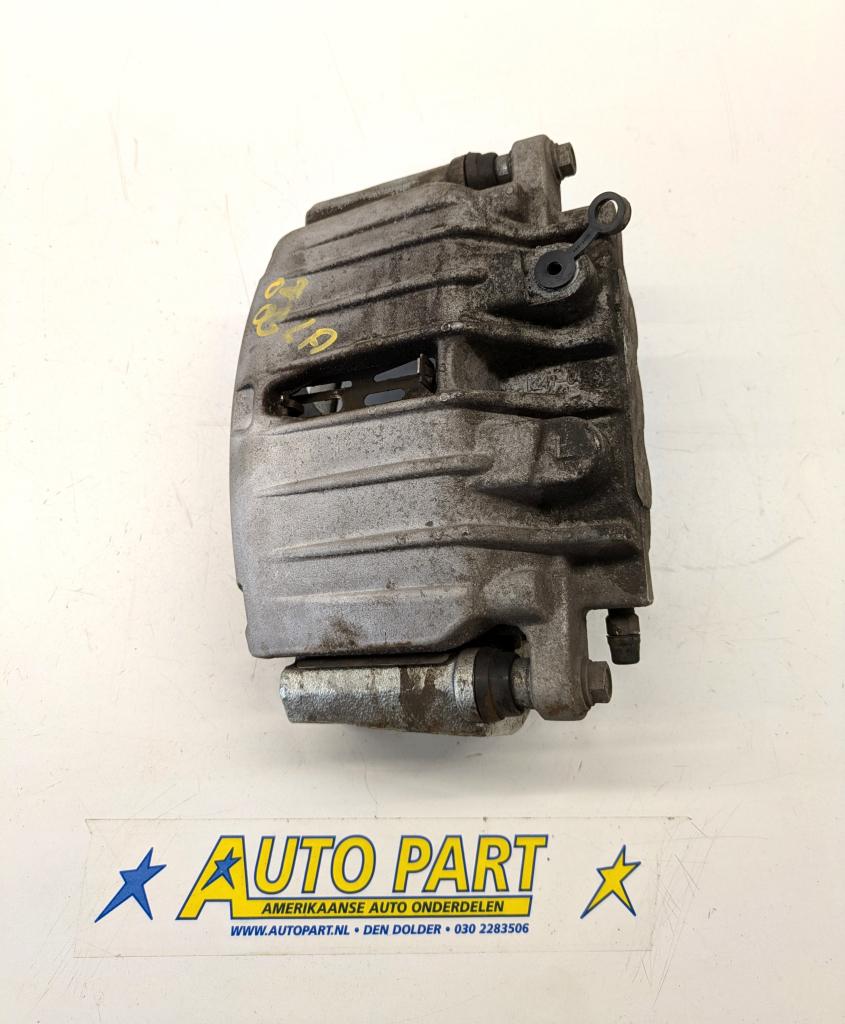 Chevrolet Avalanche 4x4 remklauw 2002-2005, Gebruikt, Info@gm.com, Ophalen of Verzenden, Chevrolet