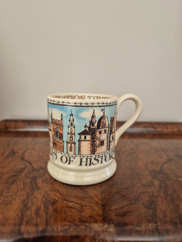Emma Bridgewater 1/2 pint mok, Ophalen of Verzenden, Zo goed als nieuw, Overige stijlen, Kop(pen) en/of Schotel(s)
