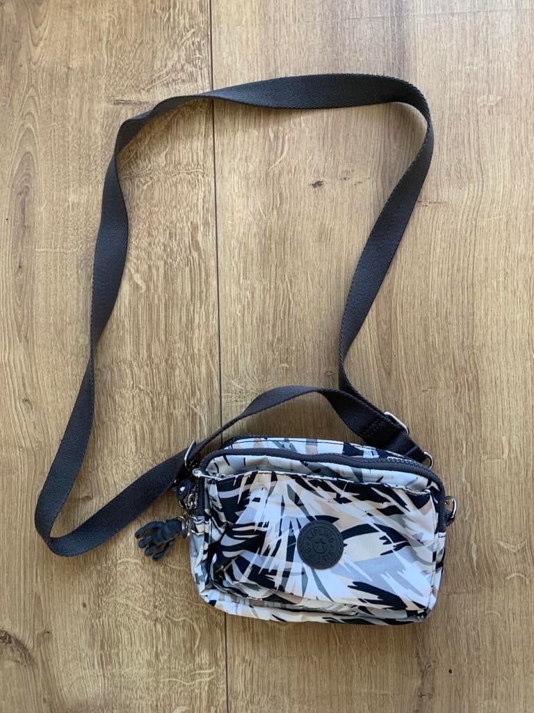 Klein kipling tasje met vakken en origineel aapje, Ophalen of Verzenden, Zo goed als nieuw, Kipling