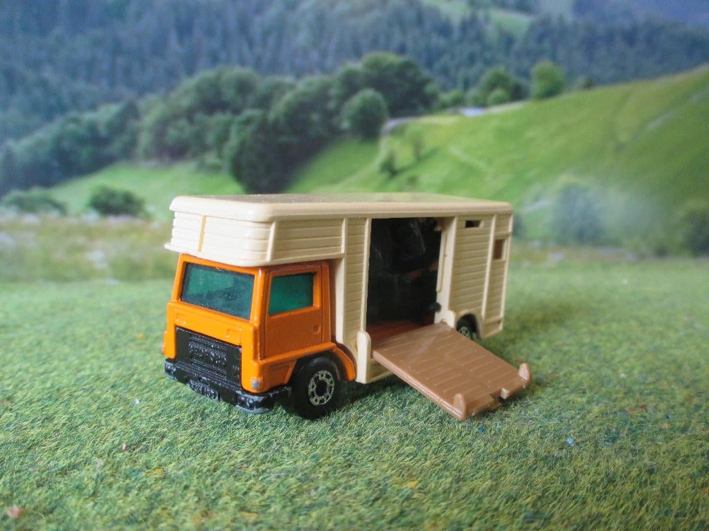 1:111 Bedford Horse Box - Lesney Matchbox MB40 1978-1979 #2, Ophalen of Verzenden, Gebruikt, Auto