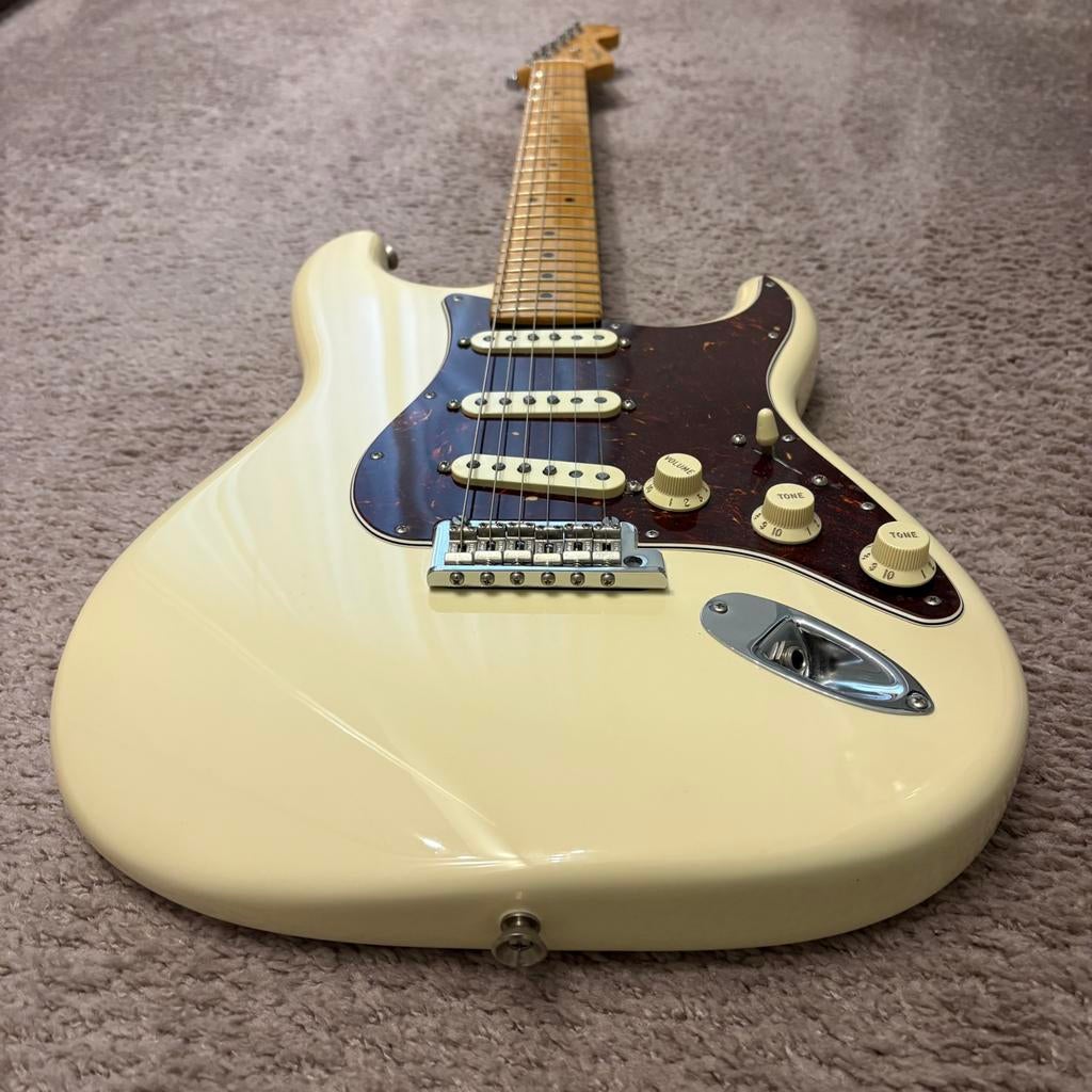 Fender Stratocaster American Professional ll, Ophalen, Zo goed als nieuw, Solid body, Fender