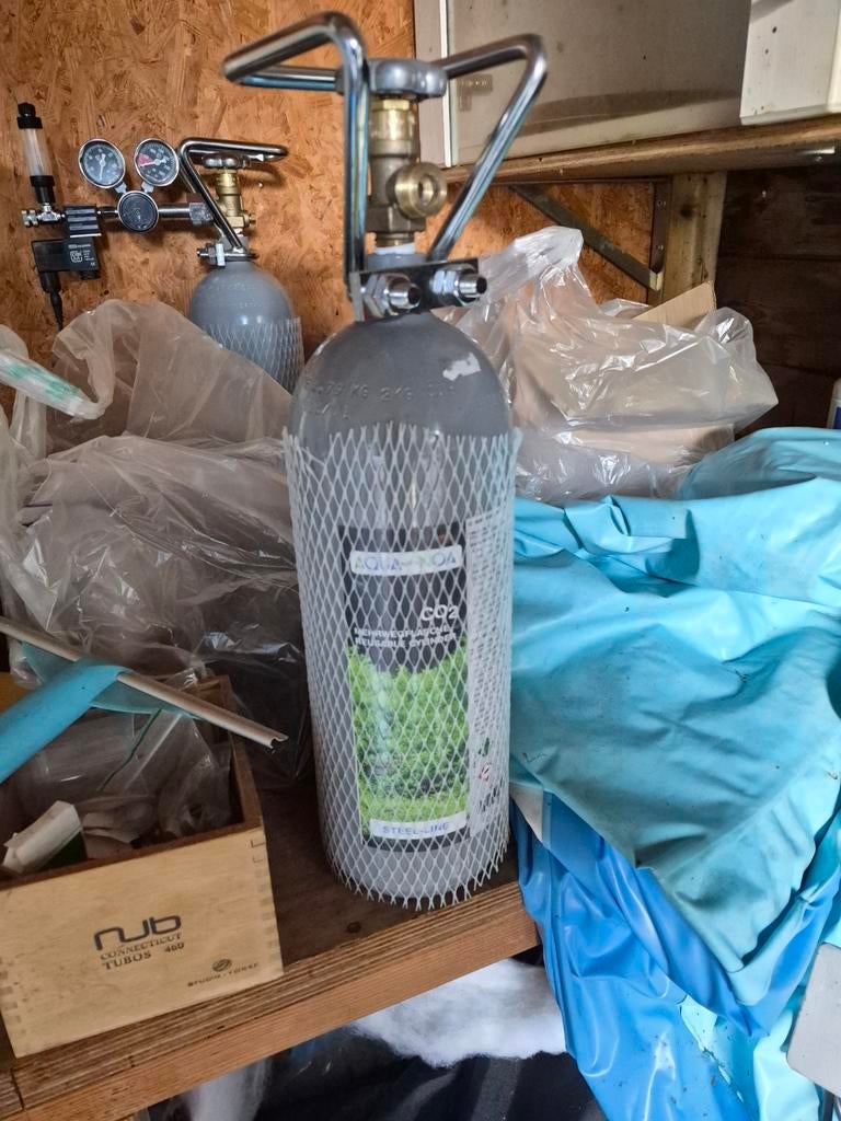 Co2 fles 2kg 2029 leeg, Dieren en Toebehoren, Ophalen, Zo goed als nieuw, Filter of Co2