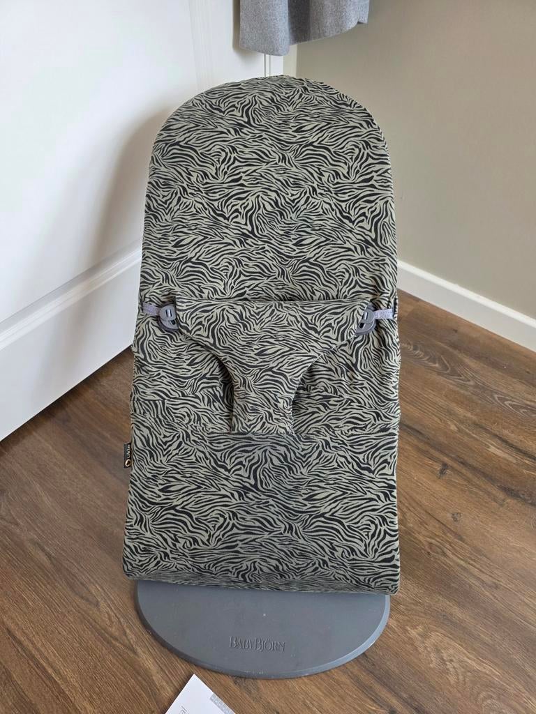 BabyBjörn Bliss wipstoel met Ukje hoes -  Baby Björn wipper, Kinderen en Baby's, Wipstoeltjes, Overige merken, Gebruikt, Verstelbaar