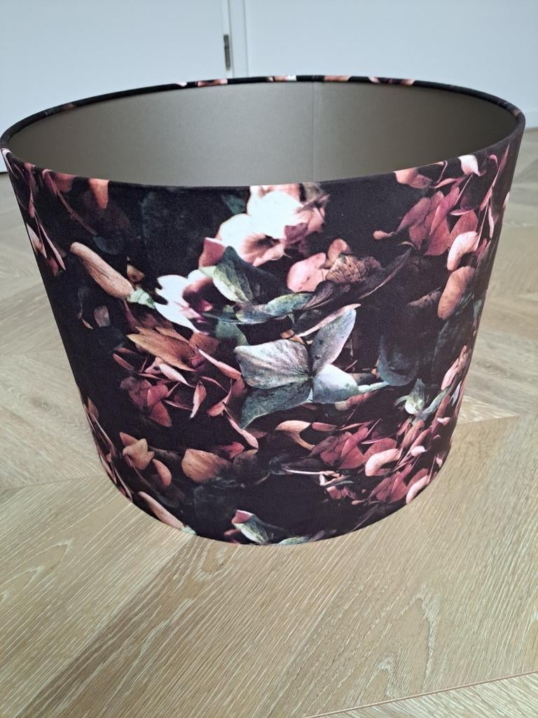 Grote lampenkap 40 cm, velours, bloemen dessin, zgan!, Huis en Inrichting, Lampen | Lampenkappen, 25 tot 50 cm, Rond, Crème, Ophalen of Verzenden