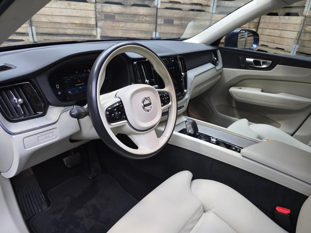 Volvo XC60 2.0 T6 AWD Ultimate Bright Leder Pano trekhaak Ca, Automaat, Gebruikt, Blauw, Leder