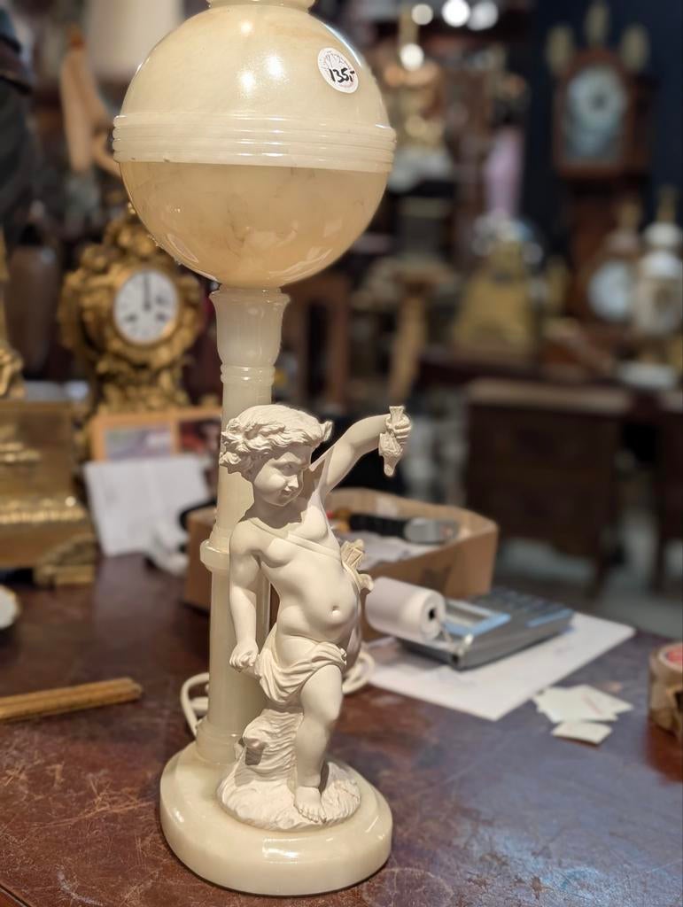 Staande lamp albast 54 cm hoog.  €135., Antiek en Kunst, Antiek | Lampen, Ophalen