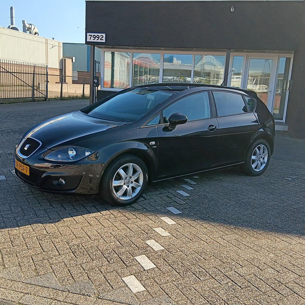 Seat Leon 1.2 TSI Good Stuff, Voorwielaandrijving, Euro 5, Gebruikt, 4 cilinders
