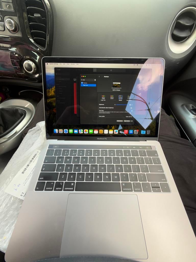 MacBook Pro 2019 16GB RAM 512SSD, MacBook Pro, 2 tot 3 Ghz, Qwerty, 13 inch