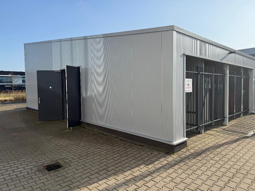 Fietsenstalling fietsenhok loods schuur staalconstructie, 96 m², Koop, Opslag of Loods