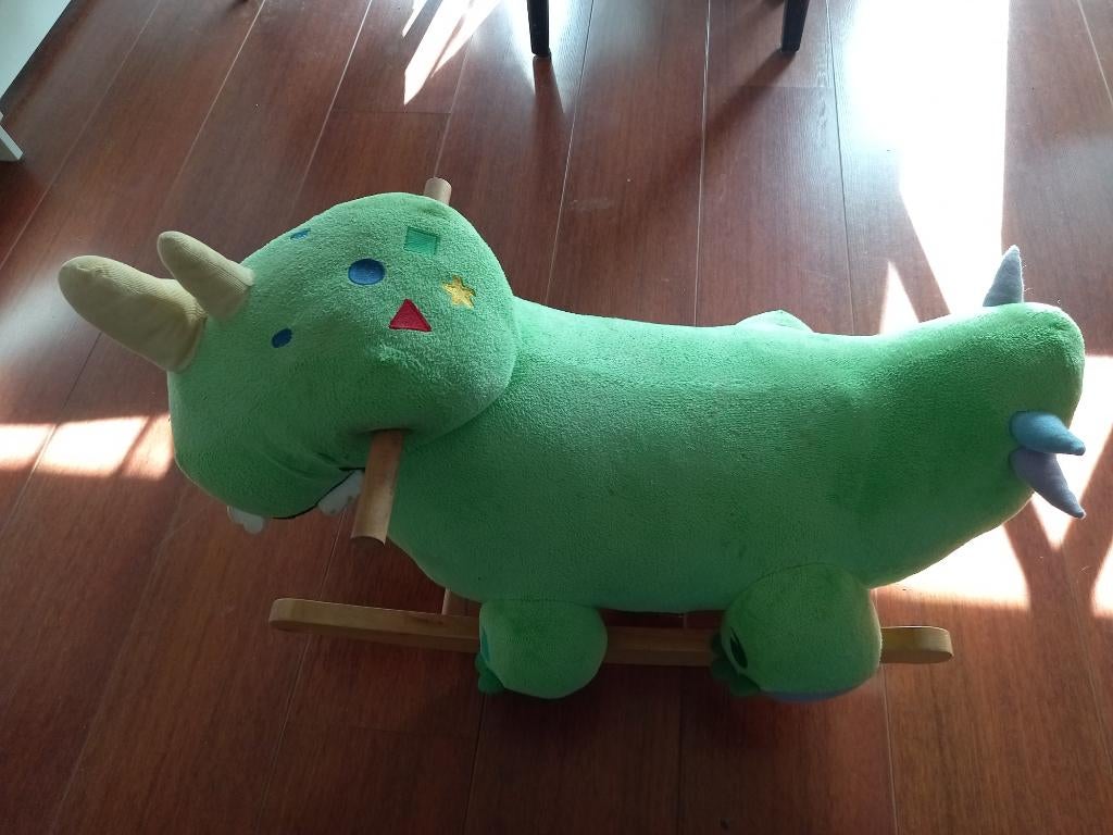 Hobbel dino te koop !, Ophalen, Gebruikt