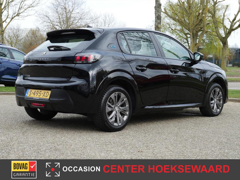 PEUGEOT e-208 EV 50kWh 136pk Active Pack | 3-Fase | 3D Navi, 12 maanden, Gebruikt, Zwart, Zwart