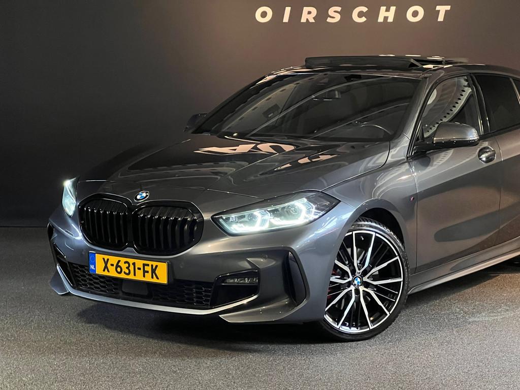 BMW 1-serie 120i High Executive Edition M Pano/ M stoelen/ 1, 1998 cc, 730 kg, Gebruikt, 4 cilinders