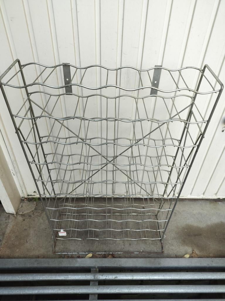 Tomas wijnrek, Ophalen, Gebruikt, 25 flessen of meer, Metaal